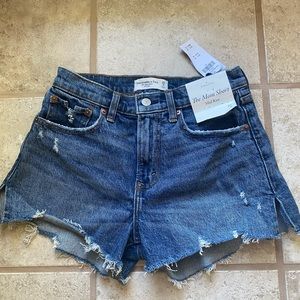 Abercrombie & Fitch curve love mid rise mom shorts sz0